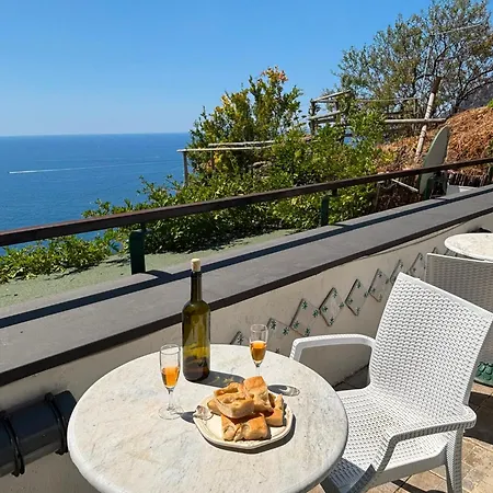 펜션 Serra - Amazing Sea View Ac And Parking 몬테로소 알 마레